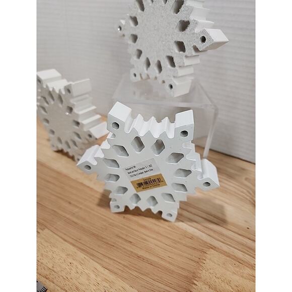 Wooden Snowflake Glitter Decor Farmhouse Winter Snowy Trio 3 Pieces - Picture 5 of 5